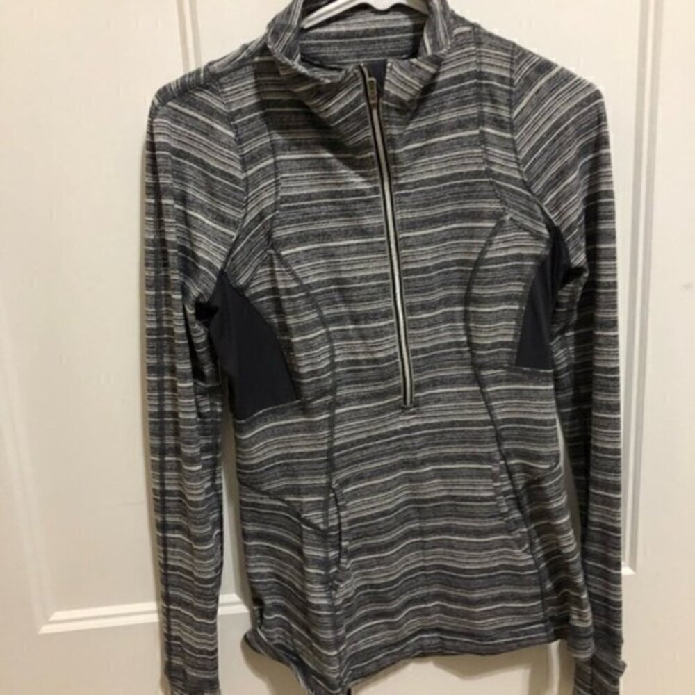 Lululemon Striped Gray half-Zip Pullover size 6